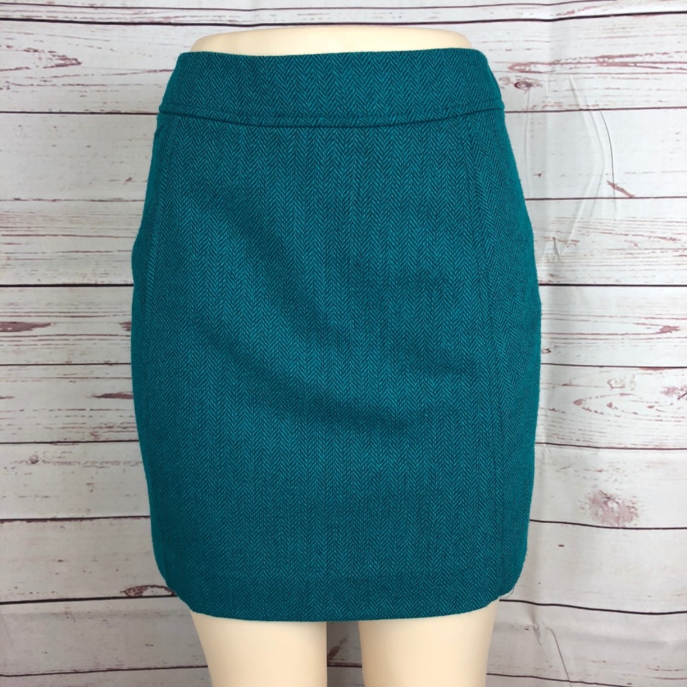 H&M Green Chevron Print Mini Skirt Size 12